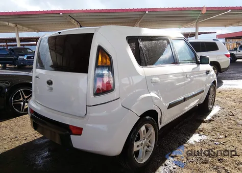 2010 Kia Soul + из США, поврежденный, VIN KNDJT2A26A7702436